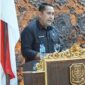Bupati M. Syukur Jawab Pandangan Fraksi DPRD