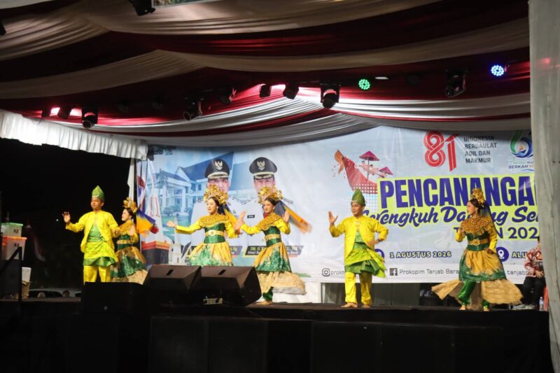 Pentas Seni Budaya Sunda-Banjar Jadi Simbol Persatuan di Tanjab Barat