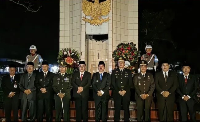 Hutri Randa dan pemerintah Kota Sungai Penuh dan Kabupaten Kerinci Ikuti Renungan Suci, Kenang Jasa Pahlawan di TMP Semumu