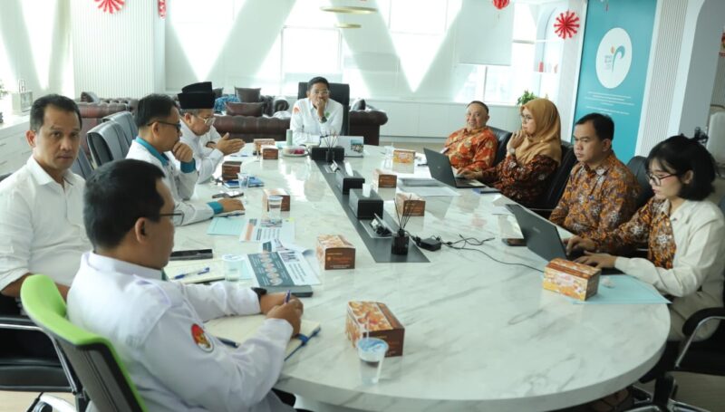Rapat Ditjen Bimas Islam dan Deputy BKKBN (foto Kemenag)