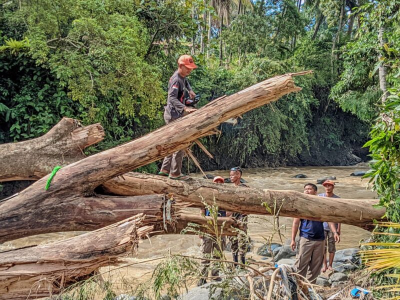 Cuaca Ekstrem Melanda Padang, BPBD Minta Nelayan Tunda Melaut