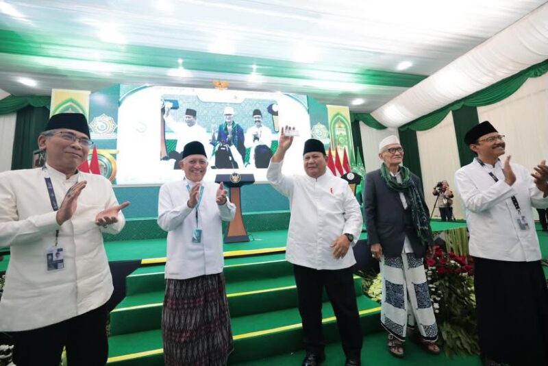 Presiden Prabowo menutup Muktamar ke-35 NU di Jombang
