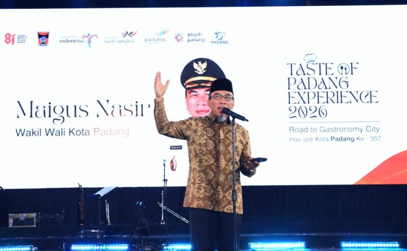 Maigus Nasir menutup Padang Harmoni Festival 2026 di Kota Tua