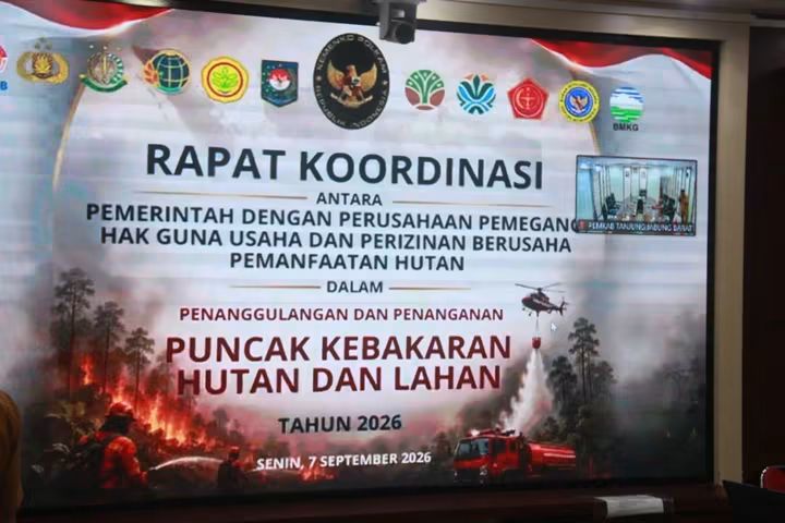 Bupati Anwar Sadat Ikuti Rakor Karhutla