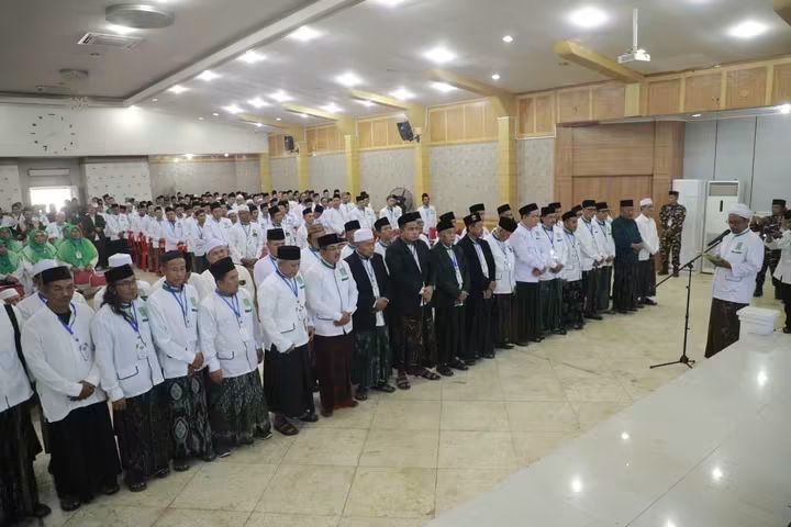Bupati Anwar Sadat Hadiri Pelantikan JATMAN Se-Provinsi Jambi Masa Khidmah 2026–2031