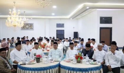 peringatan Maulid Nabi Muhammad SAW 1448 Hijriah/2026 Masehi di Rumah Dinas Wali Kota Sungai Penuh, Selasa (8/9).