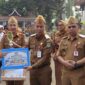 Sekda Alpian, Kota Sungai Penuh, pelajar berprestasi, beasiswa prestasi, beasiswa siswa kurang mampu,