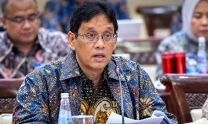 Purbaya Dicopot, Bhima Soroti Utang Whoosh dan Efisiensi Anggaran