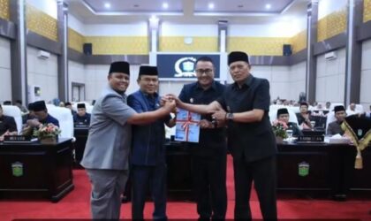 Hardizal Pimpin Paripurna Perubahan APBD 2026