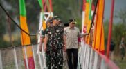 Bupati Monadi Dampingi Pangdam Tinjau Jembatan Kodim 0417/Kerinci