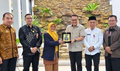 Wako Alfin menyambut Ketua PTA Jambi di Rumah Dinas Wali Kota Sungai Penuh