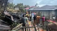 Bupati Monadi Peduli, Salurkan Bantuan untuk Korban Kebakaran