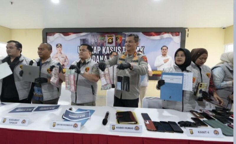 Polda Sumsel mengungkap dugaan pemerasan dana revitalisasi 21 SD di Banyuasin