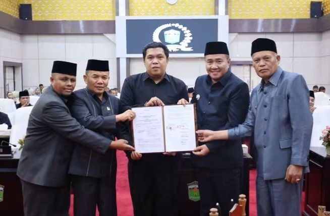Ketua DPRD Hutri Randa Pimpin Paripurna Perubahan APBD 2026