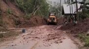 Arus Kendaraan di Jalur Sungai Penuh–Tapan Masih Terhambat