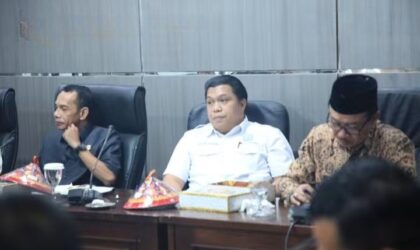 Ketua DPRD Hutri Randa Dorong Penataan Parkir dan Pasar, Optimalkan PAD Sungai Penuh
