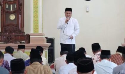 Wako Alfin Safari Jumat di Tanah Kampung