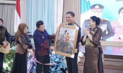 Gubernur Al Haris mengapresiasi pengabdian Irjen Krisno saat kenal pamit Kapolda Jambi