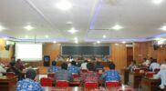 rapat mediasi lahan Taman Raja di Ruang Pola Kantor Bupati Tanjab Barat, Kuala Tungkal, Kamis (1/10/2026)